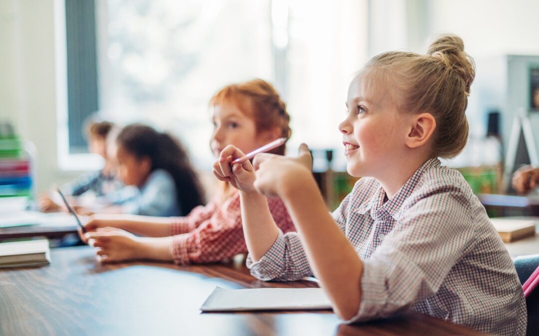 Back-to-School Eye Exams: Why School Vision Screenings Aren’t Enough